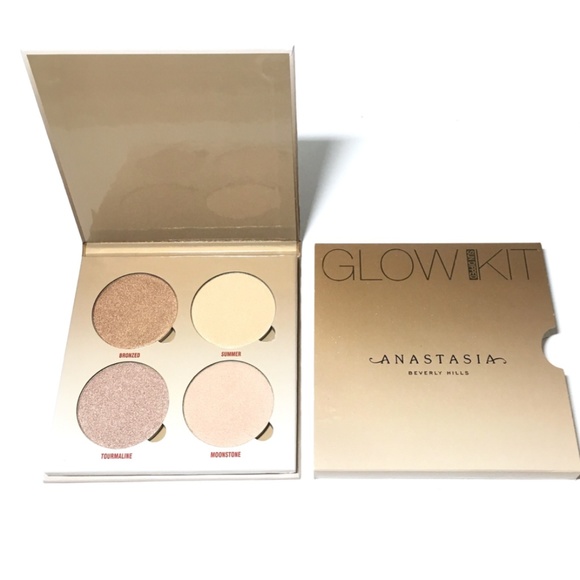 Anastasia Beverly Hills Other - Anastasia Beverly Hills Sun Dipped Glow Kit